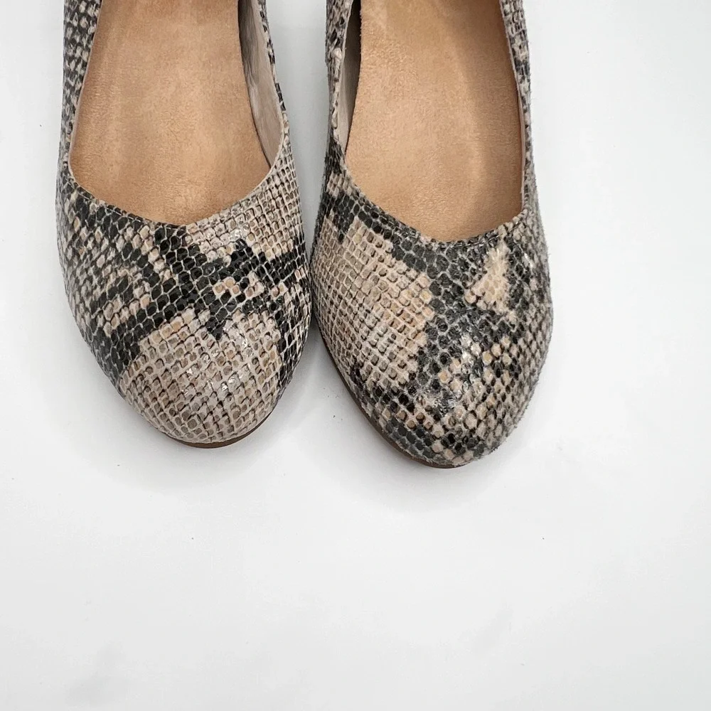 VIONIC Antonia Snake Print Leather Wedge Pump 10